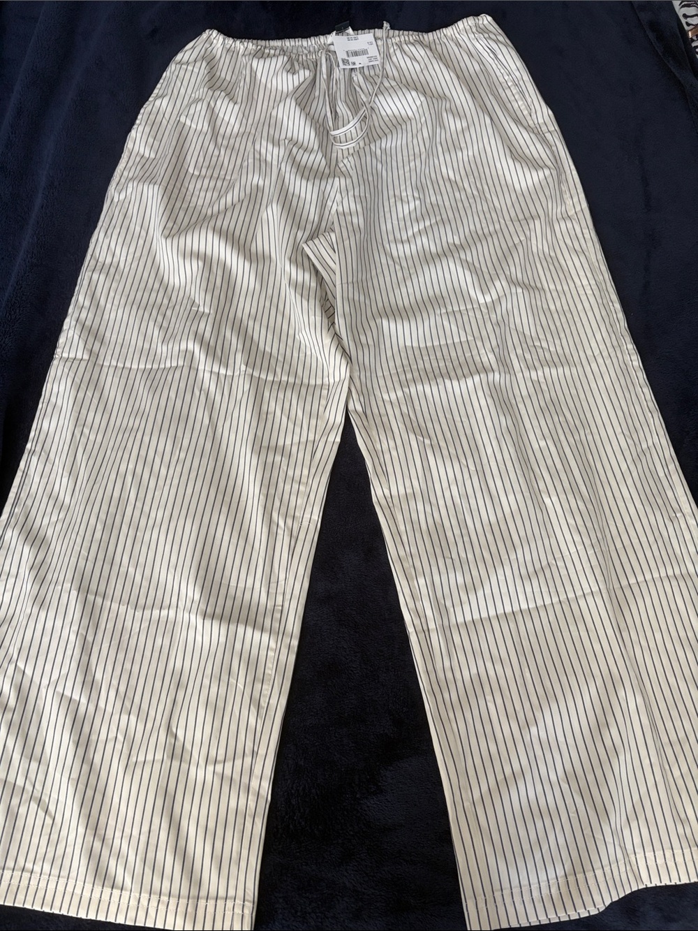 American Eagle White Pinstripe Lounge Pants
